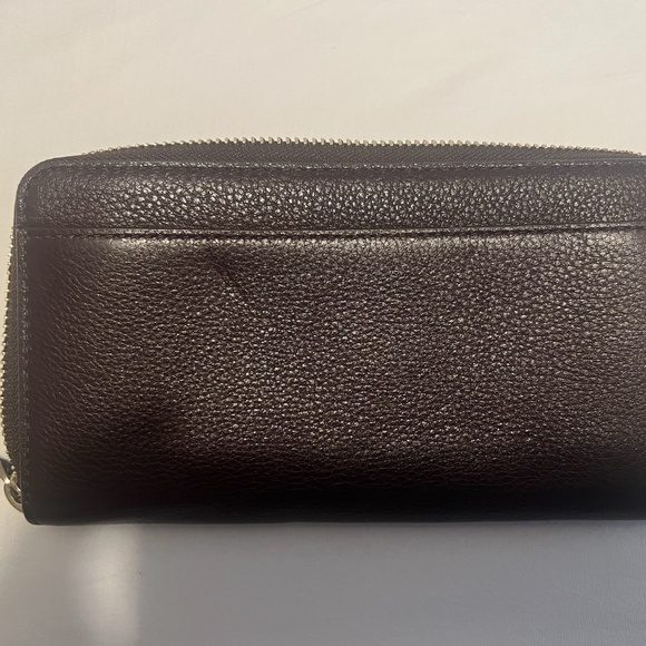 Kate Spade Wallet - Picture 2 of 3